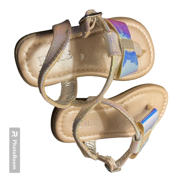 Metallic sandal - Picture 2 of 3